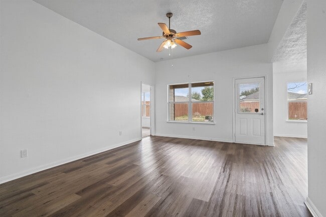 Building Photo - 4635 Comal River Loop