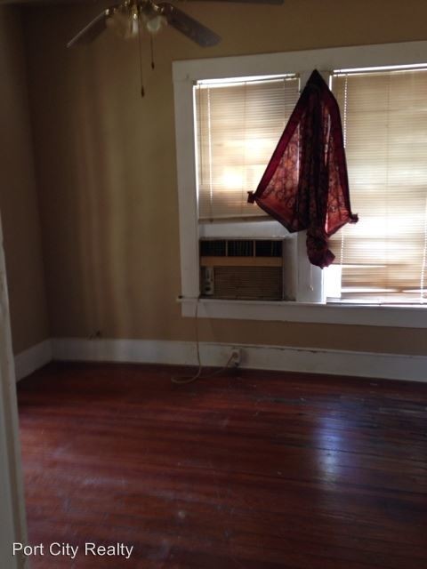 Building Photo - 2 br, 1 bath House - 2434 Creswell Ave