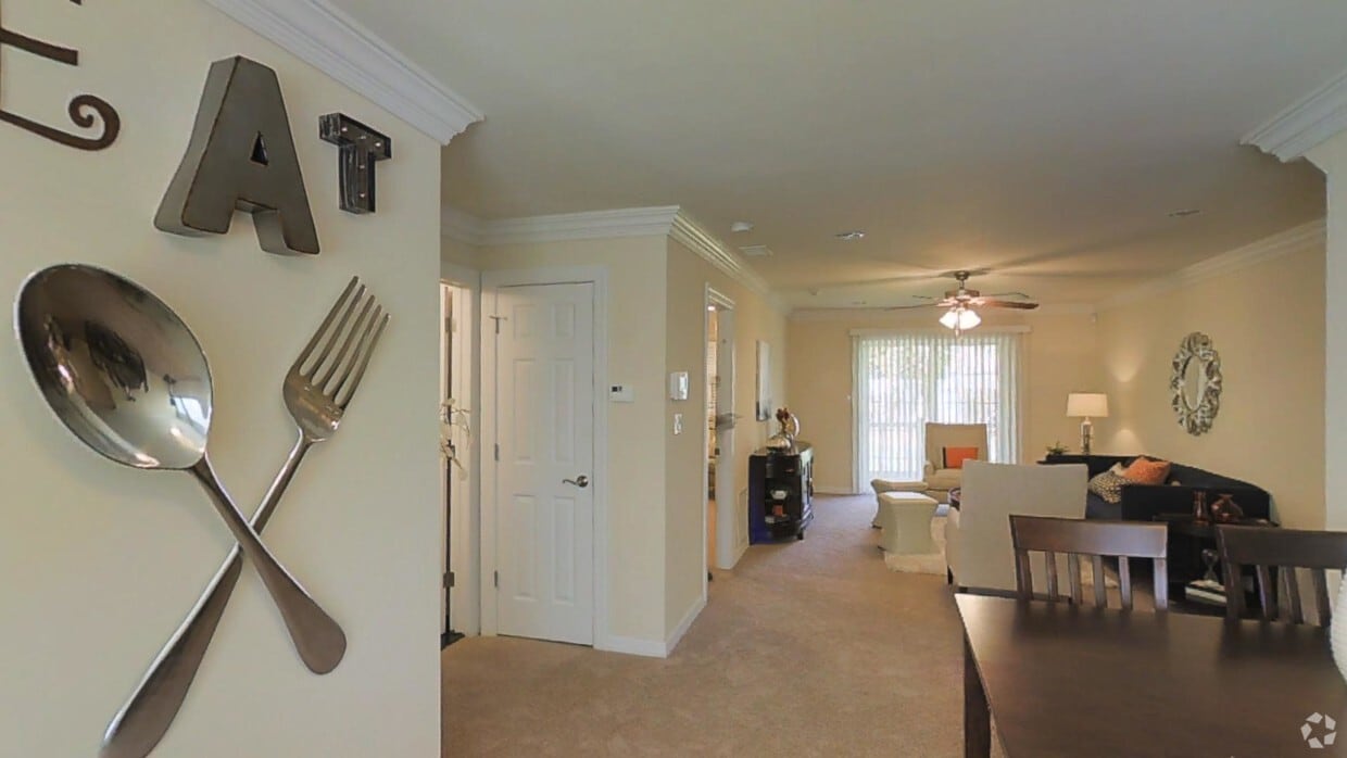Photo - Fairfield Courtyard At Middle Island Apartments