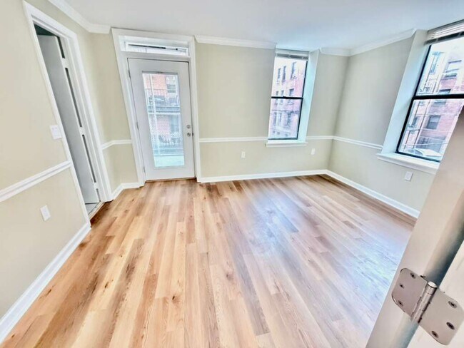 Foto del edificio - 1436 Meridian Pl NW