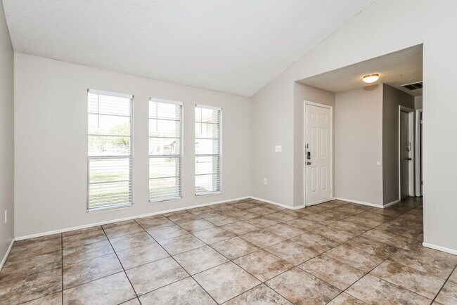 Foto del edificio - 344 Sand Pine Trail