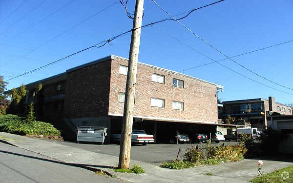 Foto del edificio - Windsor Village