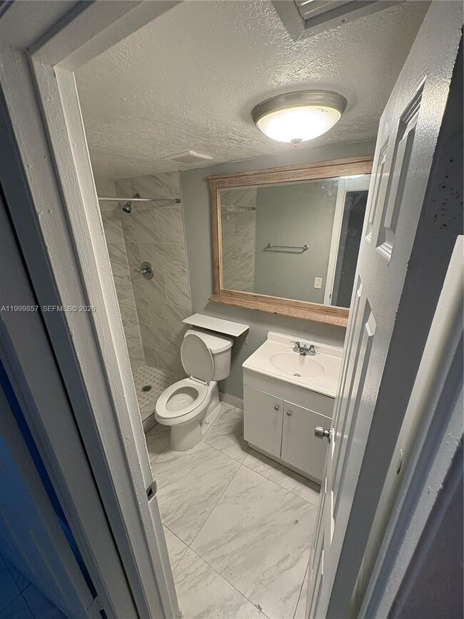 Foto del edificio - 3901 NW 9th Ave