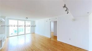 Building Photo - 31 SE 5th St