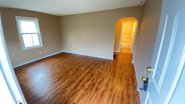 Building Photo - **ASK ABOUT OUR MOVE IN SPECIAL**1730 Jack...