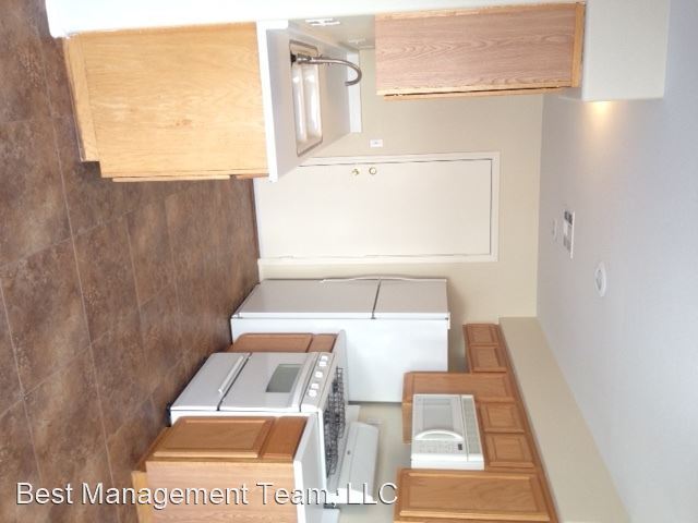 Building Photo - 709 Spotted Eagle St