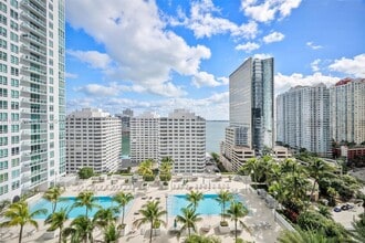 Building Photo - 951 Brickell Ave