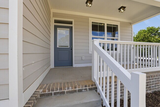 Foto del edificio - 705 Woodmore Ln