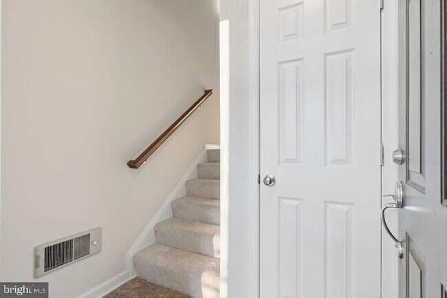 Foto del edificio - 20591 Geddes Terrace