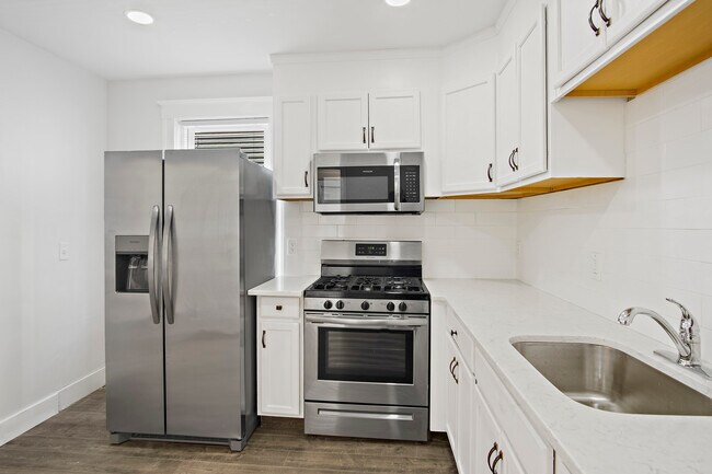 Foto del edificio - 65 Whitten St