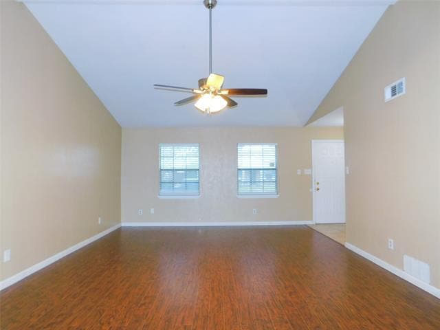 Foto del edificio - 5808 Trego Cir