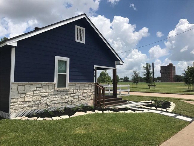 Foto del edificio - 402 Live Oak St