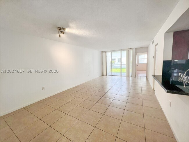 Foto del edificio - 9767 NW 46th Terrace