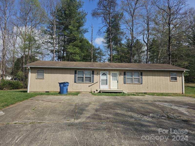 2694 Gamecroft St, Lenoir, NC 28645 House Rental in Lenoir, NC