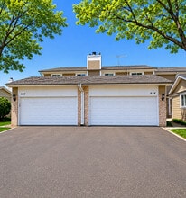 Building Photo - 424 Mallard Dr