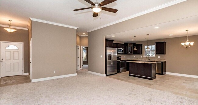 Building Photo - 5322 Harbor Town Dr