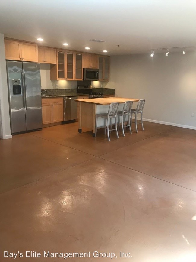 Foto del edificio - 2 br, 2.5 bath House - 6468 Hollis street