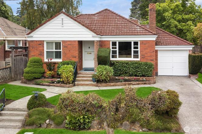 Photo - 5035 47th Ave NE (Seattle, WA)