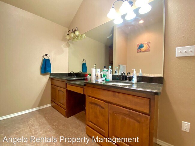Building Photo - 3 br, 2 bath House - 3925 Blair Lane