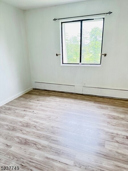 Foto del edificio - 207 Old Chimney Ridge Rd