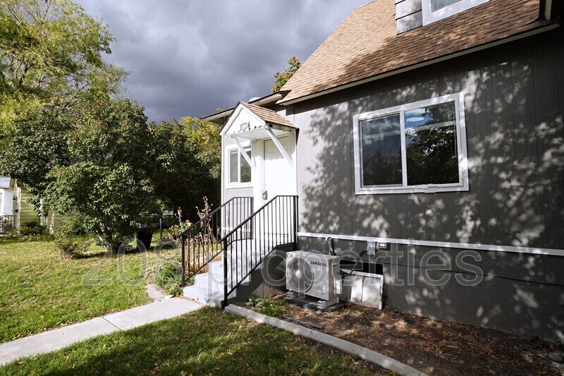 Foto principal - 1724 6th St S