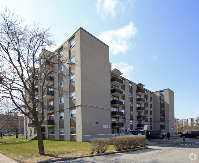 Building Photo - Trudelle Court Apartments