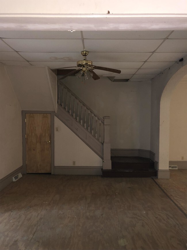 Building Photo - 517 N 3rd St