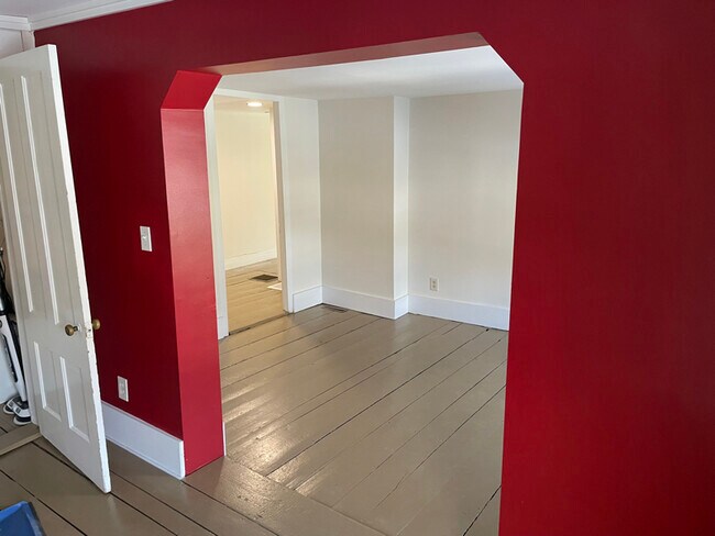 Foto del edificio - 300 NH-25