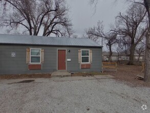 Building Photo - 2875 S Davidson St