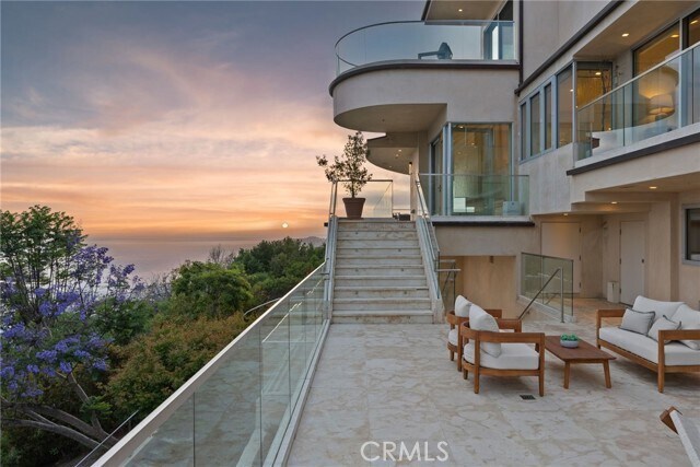 Foto del edificio - 900 Gainsborough Dr