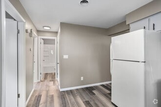 Building Photo - 108 Irene St