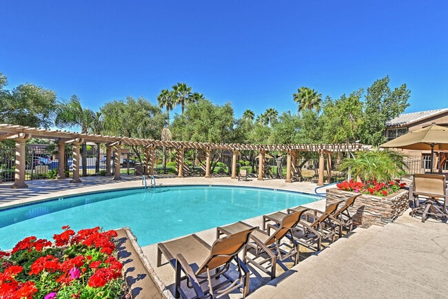 Building Photo - 7009 E Acoma Dr