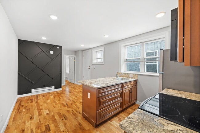 Building Photo - 6940 Torresdale Ave