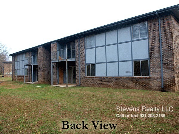 Building Photo - 235 Vinewood Rd