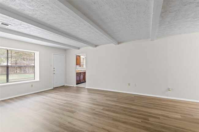 Building Photo - 9505 John Bank Dr