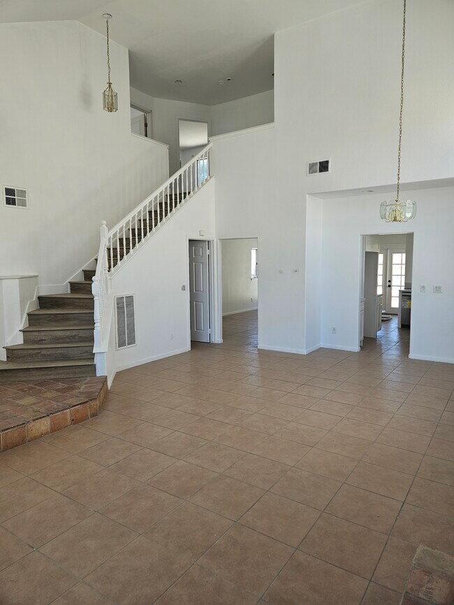 Foto del edificio - 44547 Aspen St