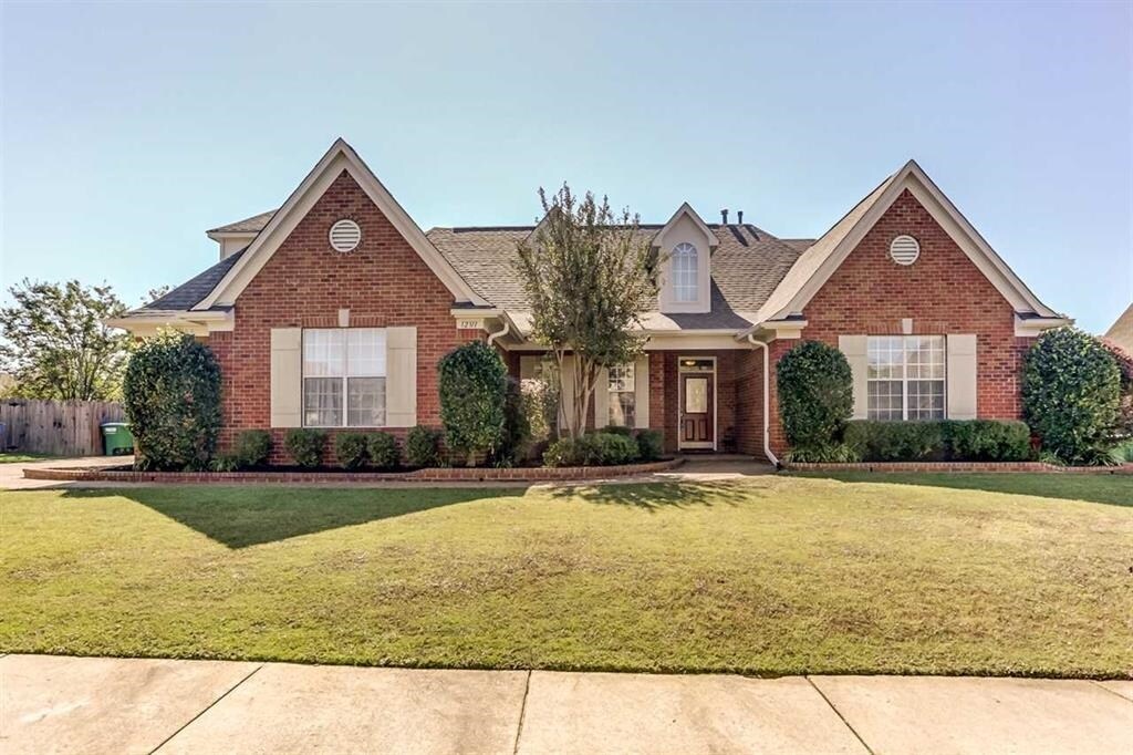 Primary Photo - 12311 S Fork Dr