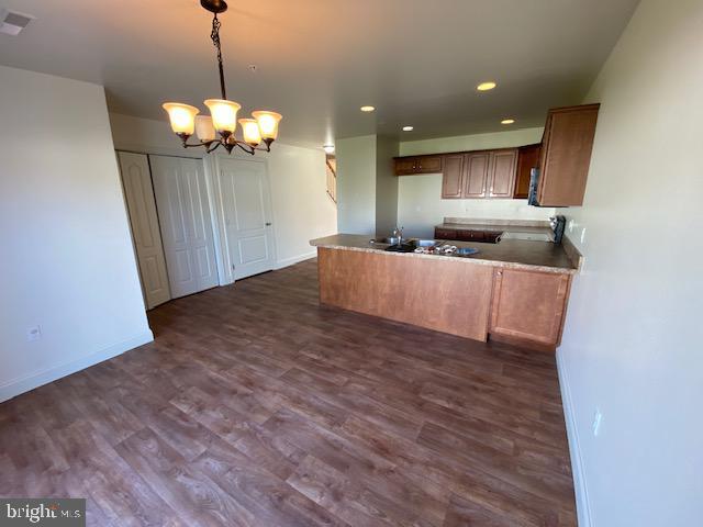 Building Photo - 106 Redstone Dr