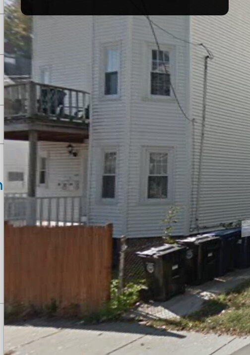 Building Photo - 26 Haskell St