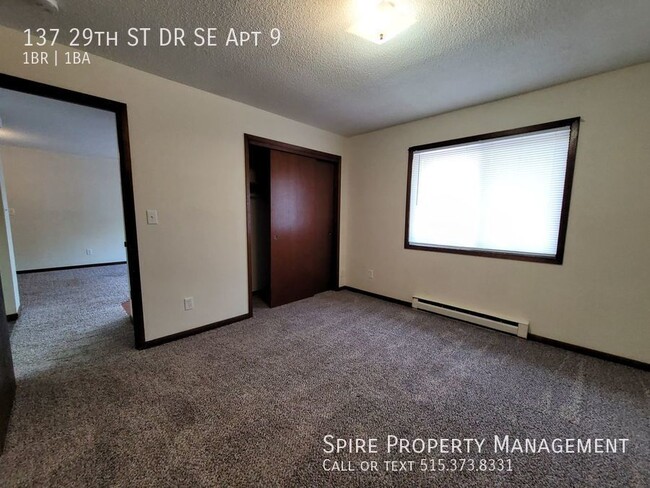 Building Photo - 1 Bedroom Near Walgreens (29th St Dr SE)