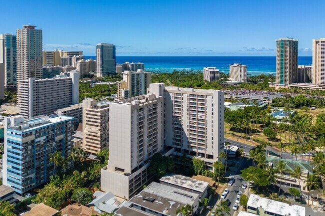 Foto del edificio - 430 Keoniana St