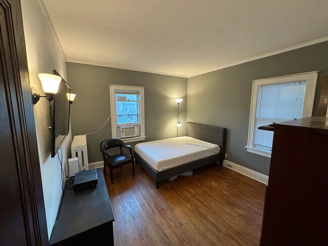 Foto del edificio - 3546 Harriet Ave
