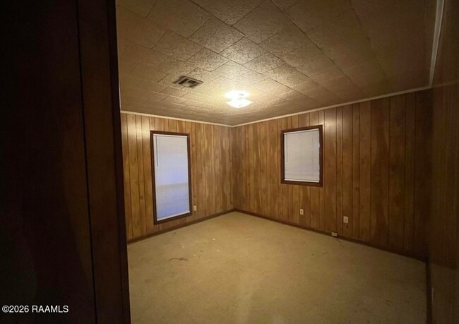 Building Photo - 106 Rich Angel Dr