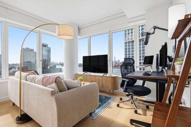 Foto del edificio - 4-75-75 48th Ave