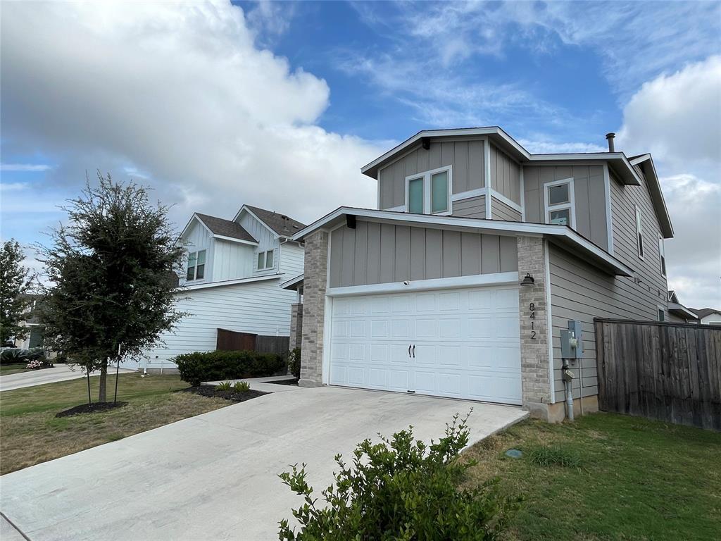 Foto principal - 8412 Cottage Rose Dr