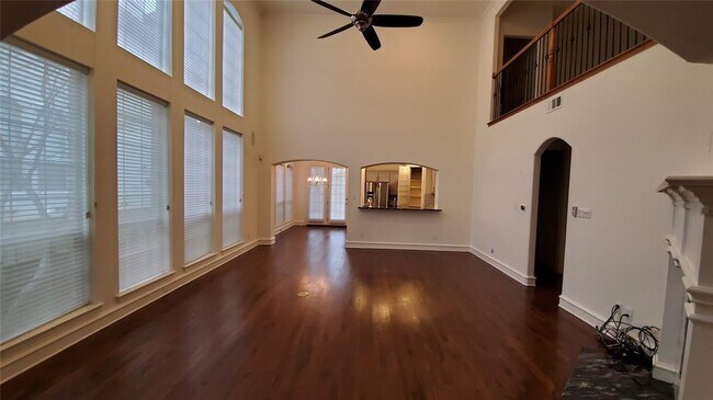 Building Photo - 4321 Castle Rock Ct