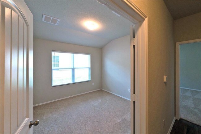 Foto del edificio - 5705 Brampton Ln