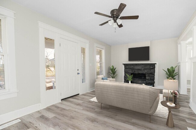 Building Photo - NEW REHAB - BIG Family Home!