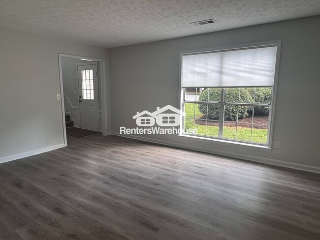 Building Photo - 4905 Tanners Spring Dr
