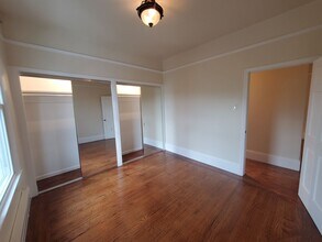 Building Photo - 2594-2598-2598 Lombard St